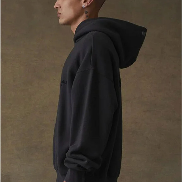 (M) NWT $250 Fear of God Essentials Stretch Limo Hoodie Black - Picture 4 of 5
